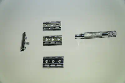 The parts of the Rockwell Razors 6C